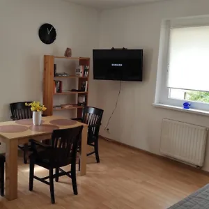 apartament-przy-wroclawskim-stadionie.hotelswroclaw.com/