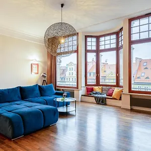 apartamenty-rynek-50-z-widokiem-na-ratusz-140m2-r506.hotelswroclaw.com/